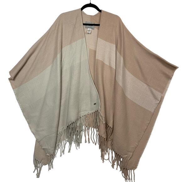 Soia & Kyo Fringe Blanket Wrap Shawl Poncho Cream Pink One Size - Picture 2 of 7